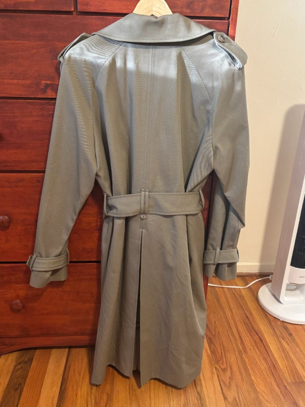 Sezane Scott Trench Coat - Picture 4 of 5